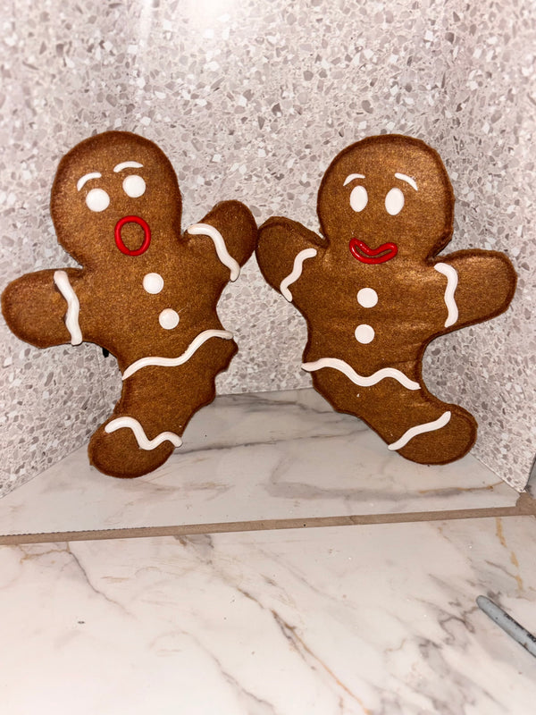 Gingerbread wreath attachment